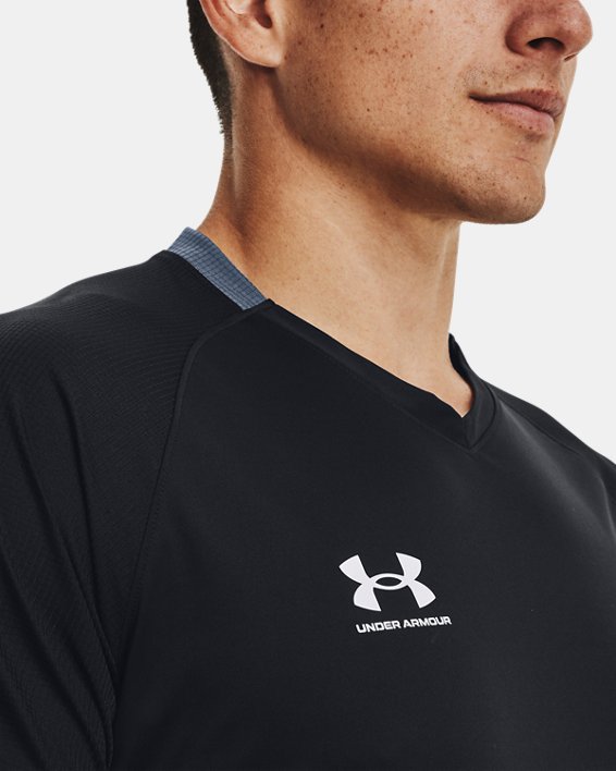 Men's UA Accelerate T-Shirt, Black, pdpMainDesktop image number 3